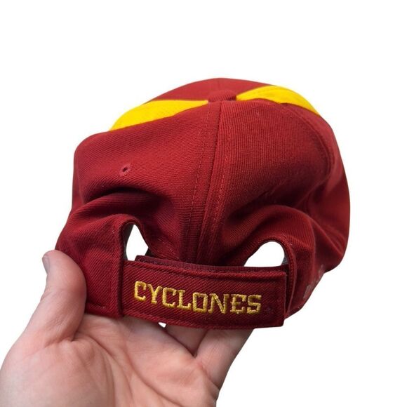 Iowa State Adjustable Hat LEGACY9I
DRI- FIT - Picture 4 of 11